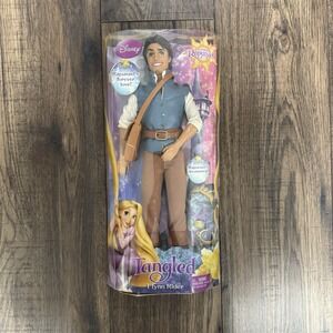 2010 Mattel Disney Tangled Princess Rapunzel Flynn Rider Doll T6903 NRFB *Rare*
